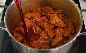 “JUNEĆI GULAš”… SVAKO IMA SVOJ RECEPT ALI MENI JE OVAJ NAJDRAŽI… “JUNEĆI GULAš”… SVAKO IMA SVOJ RECEPT ALI MENI JE OVAJ NAJDRAŽI… - featured image