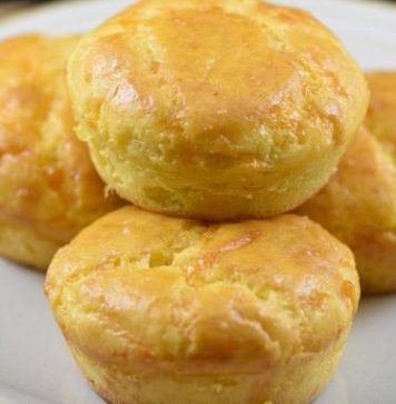 Osnovna mera za projice sa sirom: Meke kao sunđer! (RECEPT) Osnovna mera za projice sa sirom: Meke kao sunđer! (RECEPT) - featured image