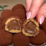 BRZE NEODOLJIVE KUGLICE SA PIŠKOTAMA I NUTELOM BRZE NEODOLJIVE KUGLICE SA PIŠKOTAMA I NUTELOM - featured image