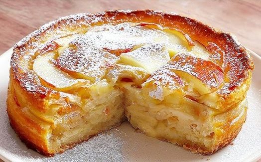 Više jabuka nego tijesta! Super kremasta torta od jabuka! Torta za 5 minuta! - featured image Više jabuka nego tijesta! Super kremasta torta od jabuka! Torta za 5 minuta! - featured image