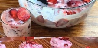 Desert od jagoda sa jogurtom, super ukusan… Desert od jagoda sa jogurtom, super ukusan… - featured image