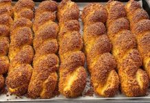 TURSKI SIMIT ĐEVREK! 🥨 Isprobajte originalni recept kod kuće – ne morate ići u Tursku! TURSKI SIMIT ĐEVREK! 🥨 Isprobajte originalni recept kod kuće – ne morate ići u Tursku! - featured image