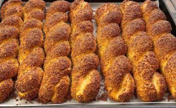 TURSKI SIMIT ĐEVREK! 🥨 Isprobajte originalni recept kod kuće – ne morate ići u Tursku! TURSKI SIMIT ĐEVREK! 🥨 Isprobajte originalni recept kod kuće – ne morate ići u Tursku! - featured image