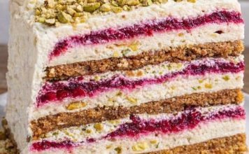 POSNA pistać torta bez jaja i mleka – kraljica svečanog stola… POSNA pistać torta bez jaja i mleka – kraljica svečanog stola… - featured image