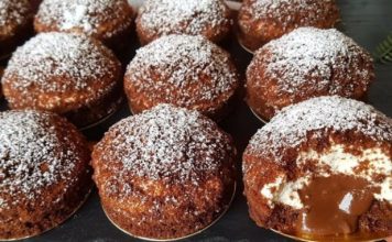 Najlakši čokoladni desert na svijetu! Napravila sam ga tokom priprema za praznike i svi su tražili još. Tako jednostavno, tako svečano! Najlakši čokoladni desert na svijetu! Napravila sam ga tokom priprema za praznike i svi su tražili još. Tako jednostavno, tako svečano! - featured image