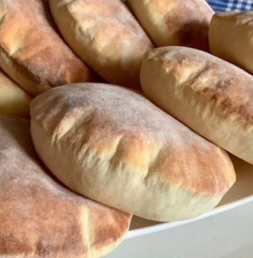 🥖 TRI ŠOLJE BRAŠNA ZA DEVET MAGIČNIH TURSKIH LEPINJA 😍 Mekane, mirisne i nevjerovatno brze za pripremu… 🥖 TRI ŠOLJE BRAŠNA ZA DEVET MAGIČNIH TURSKIH LEPINJA 😍 Mekane, mirisne i nevjerovatno brze za pripremu… - featured image