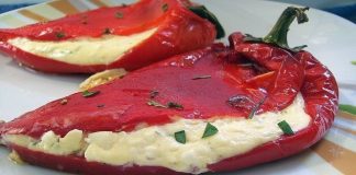 PEČENE PAPRIKE PUNJENE FETA SIROM PEČENE PAPRIKE PUNJENE FETA SIROM - featured image
