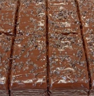 🎂 OVU TORTU PRAVIM KADA GOD IMAM GOSTE – Brza, ukusna i svi vole ! 😍🍰 🎂 OVU TORTU PRAVIM KADA GOD IMAM GOSTE – Brza, ukusna i svi vole ! 😍🍰 - featured image