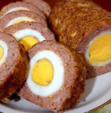 ROLAT OD MLJEVENOG MESA S KUHANIM JAJIMA ROLAT OD MLJEVENOG MESA S KUHANIM JAJIMA - featured image