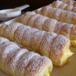 ROLNICE PUNJENE KREMOM OD VANELIJE HVALATI TI SEKO NA PREDIVNOM RECEPTU ZA VANIL KREMU ROLNICE PUNJENE KREMOM OD VANELIJE HVALATI TI SEKO NA PREDIVNOM RECEPTU ZA VANIL KREMU - featured image