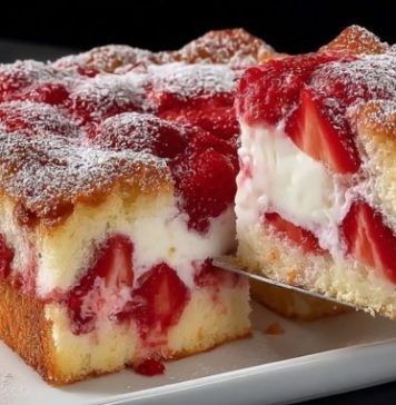 Savršen kolač od jagoda za samo 5 minuta! Jednostavan i ukusan!!! Savršen kolač od jagoda za samo 5 minuta! Jednostavan i ukusan!!! - featured image