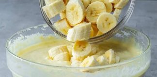 BRZA BANANA TORTA: Toliko je bila dobra da nisam uspela ni više slika napraviti… BRZA BANANA TORTA: Toliko je bila dobra da nisam uspela ni više slika napraviti… - featured image