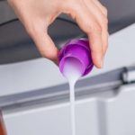 Ovu grešku svi prave: Evo kako treba sipati omekšivač da bi veš divno mirisao sedmicama Ovu grešku svi prave: Evo kako treba sipati omekšivač da bi veš divno mirisao sedmicama - featured image