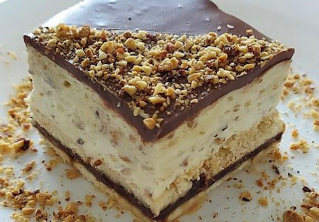 KINDER BUENO KOLAČ…prste da poližeš,nećete moći prestati da jedete - featured image KINDER BUENO KOLAČ…prste da poližeš,nećete moći prestati da jedete - featured image
