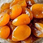 Od 5 kg šljiva napravila sam 12 tegli starinskog slatka – svaka šljiva ostala je cijela! Od 5 kg šljiva napravila sam 12 tegli starinskog slatka – svaka šljiva ostala je cijela! - featured image