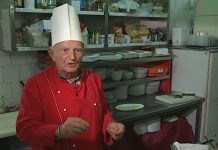 25 godina kuhao je Titu, a sad je otkrio svoj recept za najbolji ajvar: Jedan sastojak nikad ne dodaje 25 godina kuhao je Titu, a sad je otkrio svoj recept za najbolji ajvar: Jedan sastojak nikad ne dodaje - featured image