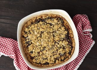 Pita sa šljivama: Jednostavan recept za sočan domaći kolač Pita sa šljivama: Jednostavan recept za sočan domaći kolač - featured image