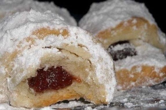 Recept za siromaškice: Tope se u ustima, a gotove su za 20 minuta Recept za siromaškice: Tope se u ustima, a gotove su za 20 minuta - featured image