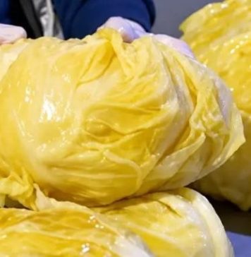 Kako da vam kiseli kupus bude žut kao dukat: Tajna je u 1 nevjerovatnom sastojku Kako da vam kiseli kupus bude žut kao dukat: Tajna je u 1 nevjerovatnom sastojku - featured image