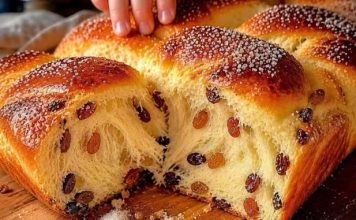 💥 TIJESTO KOJE RASTE KAO BALON! 🎈Ovo je najbolja pogača s grožđicama, mekana poput pamuka, koja se lista u nježne niti i ostaje svježa i mekana danima. 🍇🍞😍 💥 TIJESTO KOJE RASTE KAO BALON! 🎈Ovo je najbolja pogača s grožđicama, mekana poput pamuka, koja se lista u nježne niti i ostaje svježa i mekana danima. 🍇🍞😍 - featured image