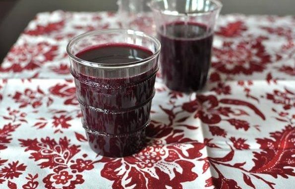 DOMAĆI SOK OD GROŽĐA PRAVO OSVJEZENJE A PLUS TO I ZDRAVO - featured image DOMAĆI SOK OD GROŽĐA PRAVO OSVJEZENJE A PLUS TO I ZDRAVO - featured image
